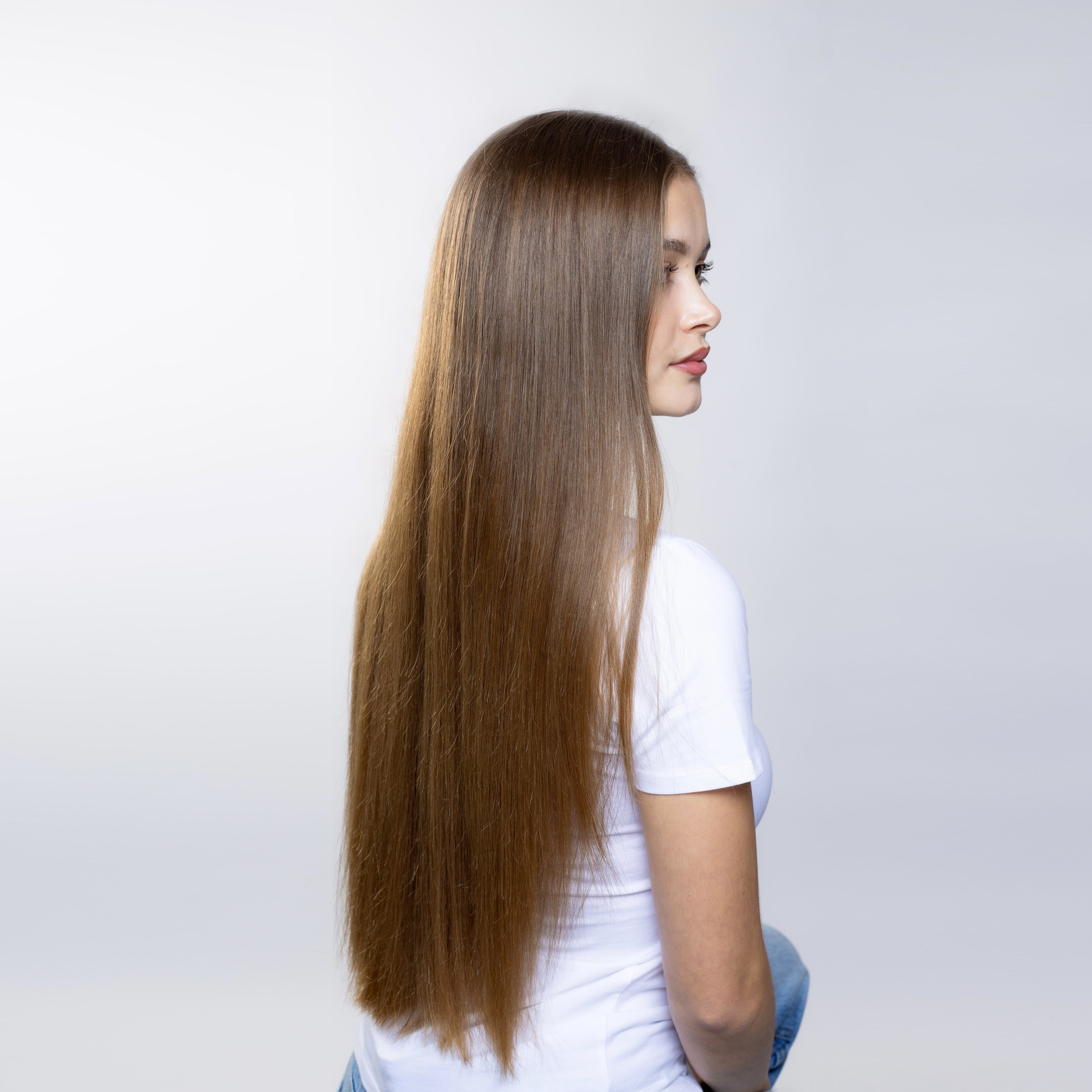 Soins Cheveux Secs et Abîmés : Stop aux Produits qui Empirent Tout