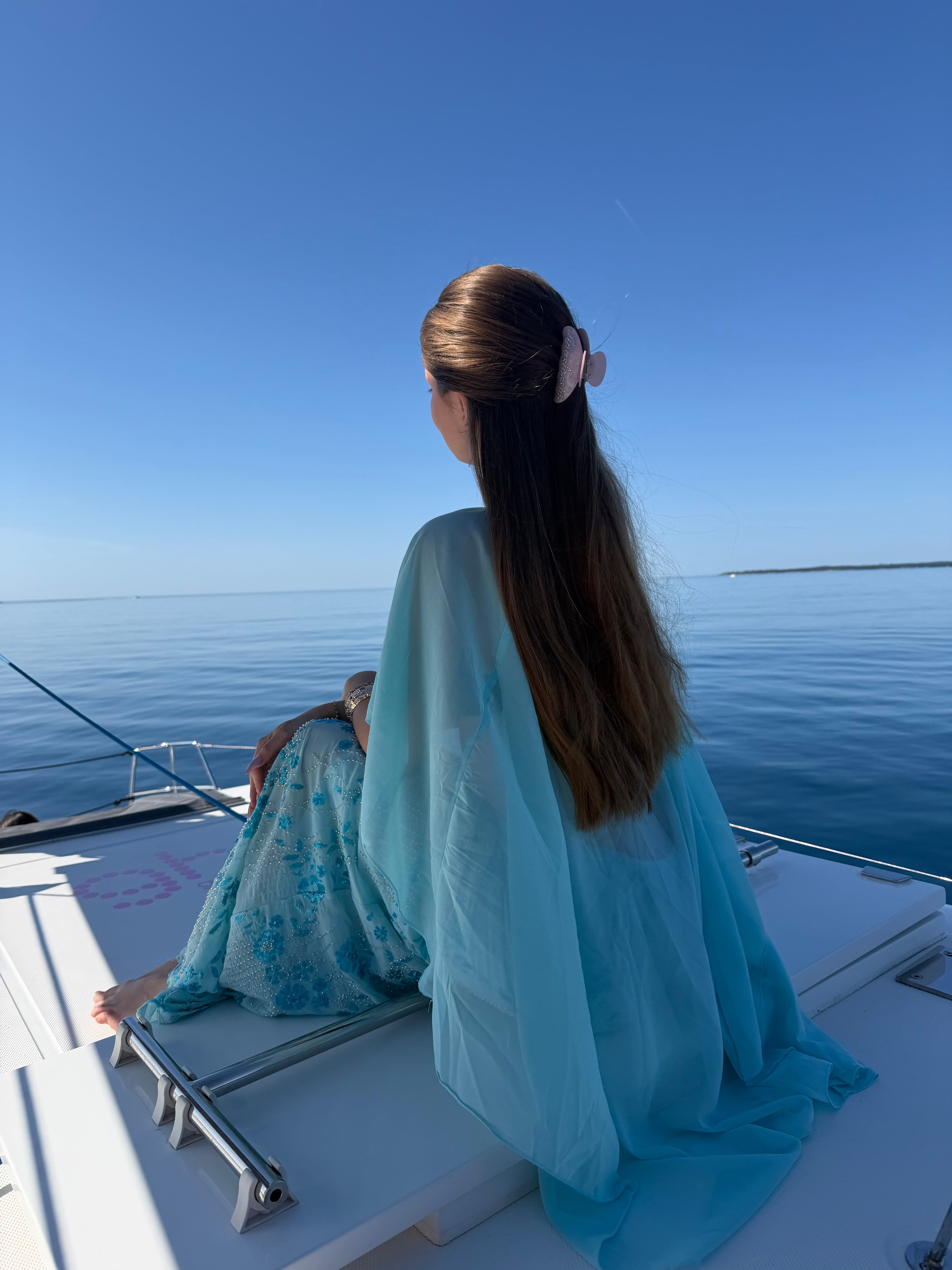Huile capillaire ou sérum : que choisir pour vos cheveux